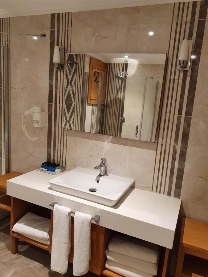 Esila Termal Hotel & Spa מראה חיצוני תמונה